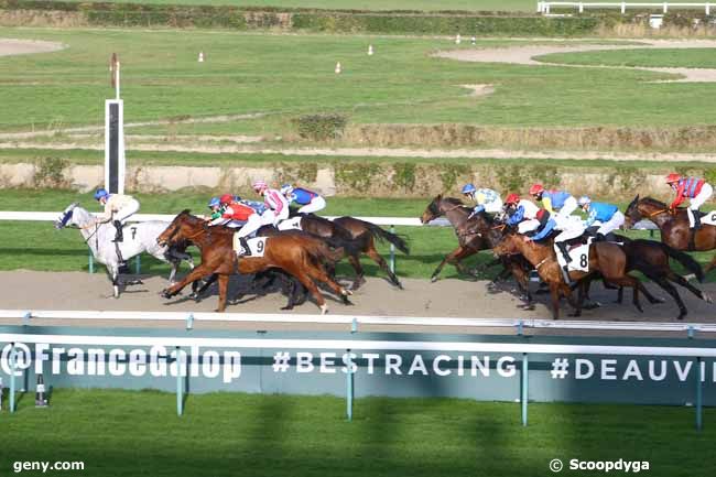 27/12/2021 - Deauville - Prix du Moulin de Trotte : Arrivée