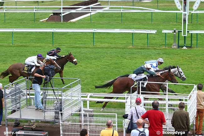 13/10/2023 - Compiègne - Prix des Etangs de Batigny : Arrivée