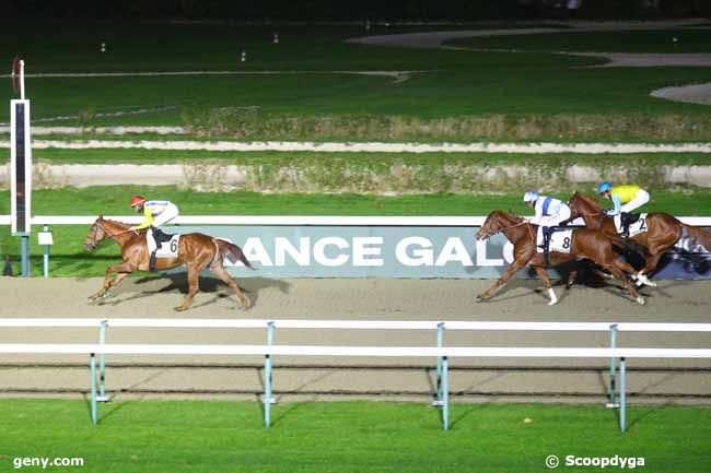 29/11/2024 - Deauville - Prix d'Angeville : Arrivée