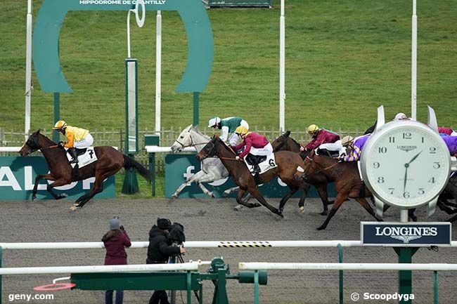 30/12/2024 - Chantilly - Prix des Buttes : Arrivée