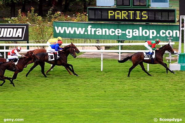 22/09/2011 - Saint-Cloud - Prix de Huez : Ankunft