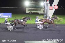 30/11/2023 - Vincennes - : Arrivée
