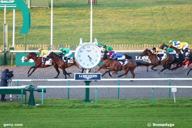 26/12/2024 - Chantilly - Prix du Château de Pierrefonds : Arrivée