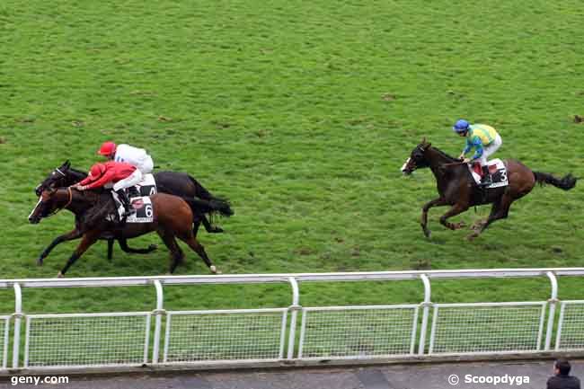 04/10/2010 - Maisons-Laffitte - Prix l'Express : Ankunft