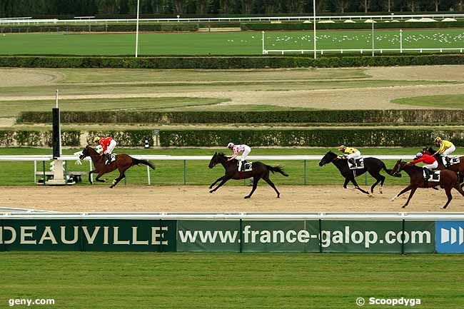 06/07/2011 - Deauville - Prix de l'Ure : Arrivée