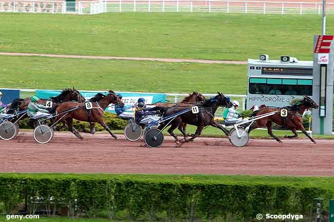 30/04/2012 - Enghien - Prix du Pont Louis Philippe : Arrivée