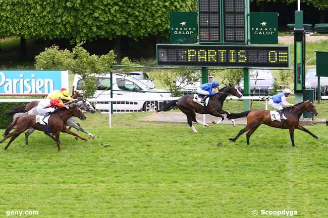 08/05/2017 - Saint-Cloud - Prix d'Hédouville : Arrivée