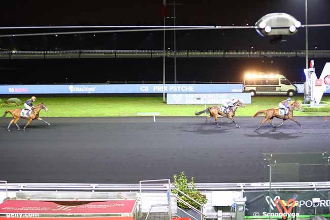 16/11/2021 - Vincennes - Prix Psyché : Arrivée