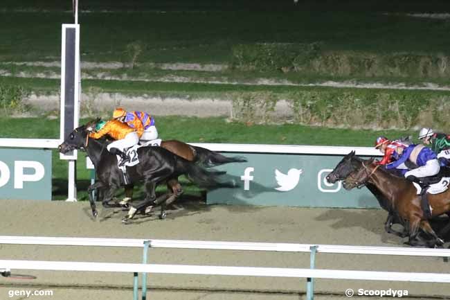 15/11/2023 - Deauville - Prix des Falaises de Jobourg : Arrivée