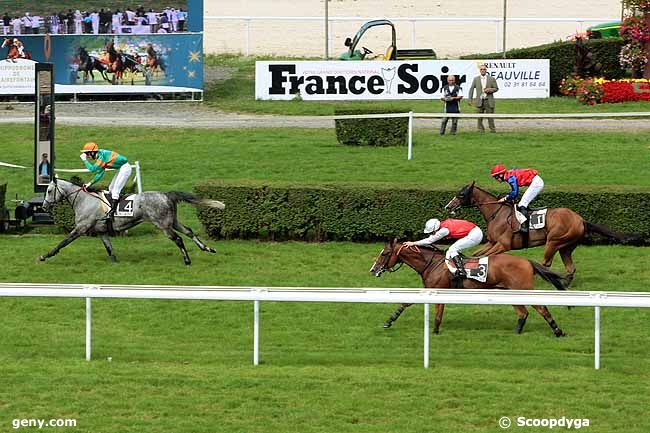 24/08/2010 - Clairefontaine-Deauville - Grand Steeple-Chase de la Ville de Deauville - Duralock : Arrivée