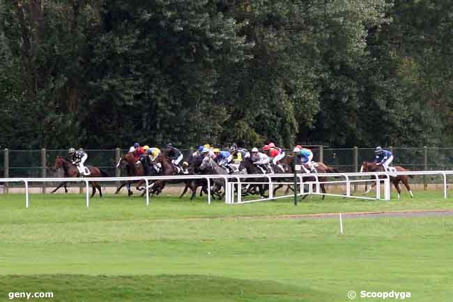 04/10/2010 - Maisons-Laffitte - Prix de l'Etoile du Bout du Monde : Ankunft