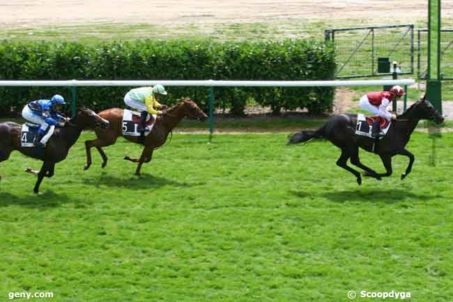 21/06/2011 - Chantilly - Prix de Sylvie : Arrivée