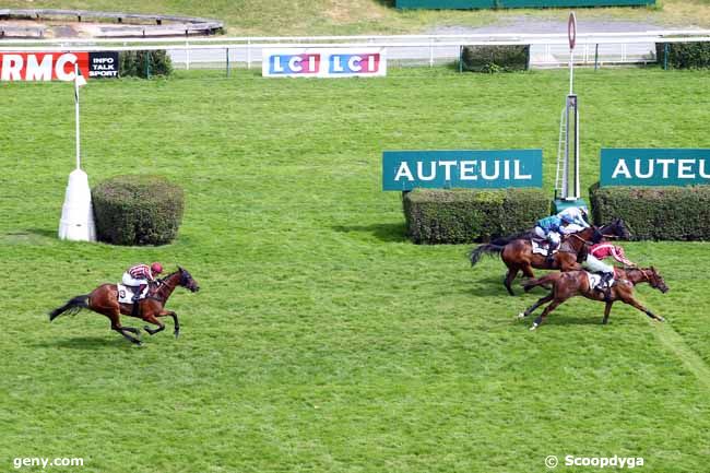 09/06/2019 - Auteuil - Prix des Drags : Arrivée