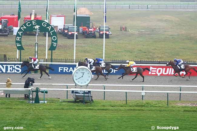 26/12/2021 - Chantilly - Prix du Carrefour D'orleans : Arrivée