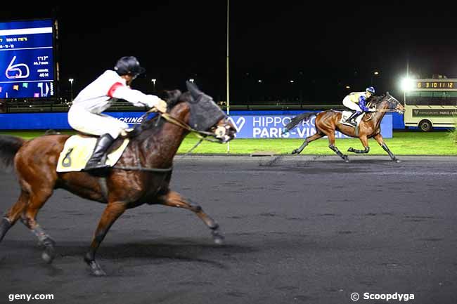 08/11/2022 - Vincennes - Prix d'Angers : Arrivée