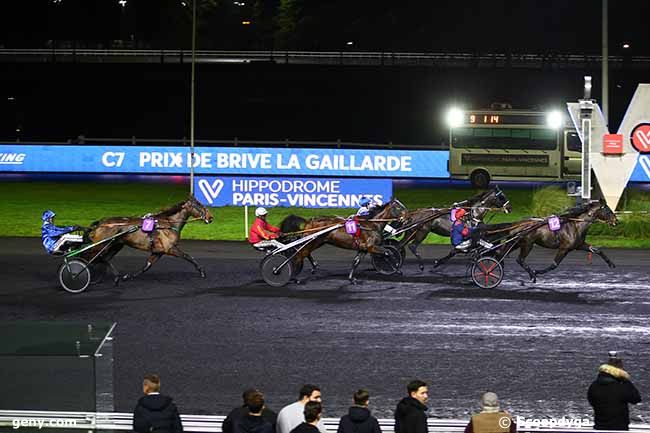 30/12/2022 - Vincennes - Prix de Brive-la-Gaillarde : Ankunft