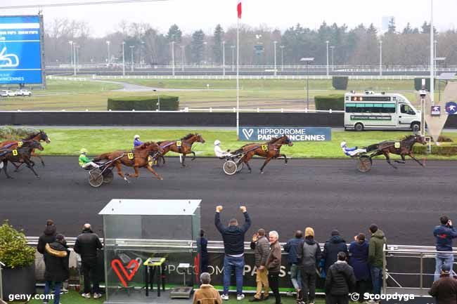 25/12/2024 - Vincennes - Prix de la Touraine : Arrivée