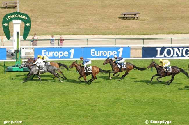 04/06/2011 - ParisLongchamp - Prix de l'Hotel de Lassay : Arrivée