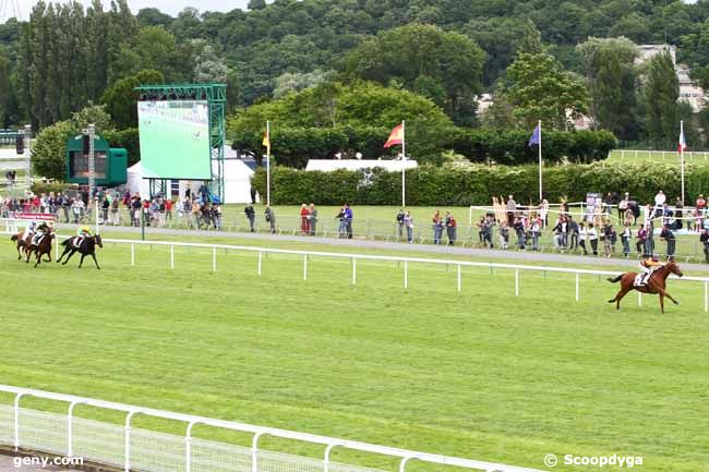 08/07/2012 - Maisons-Laffitte - Prix Maisons-Laffitte - Cité du Cheval : Arrivée