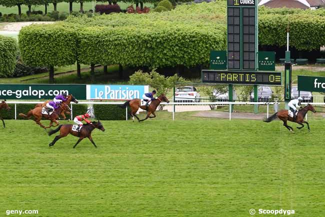 08/05/2017 - Saint-Cloud - Prix du Village : Arrivée