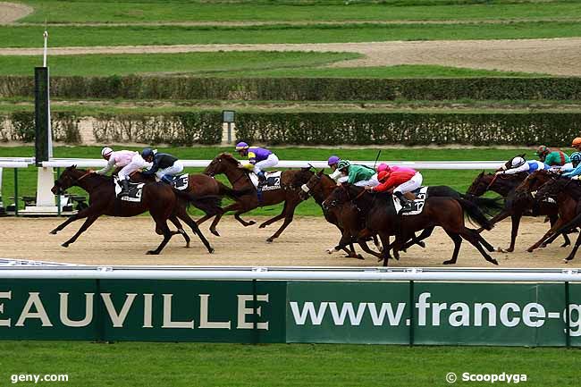 19/10/2010 - Deauville - Prix des Equidays : Ankunft