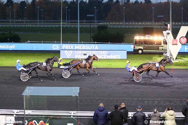 16/11/2021 - Vincennes - Prix Mebsuta : Arrivée